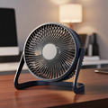 Ventilateur USB zoomé fond bureau
